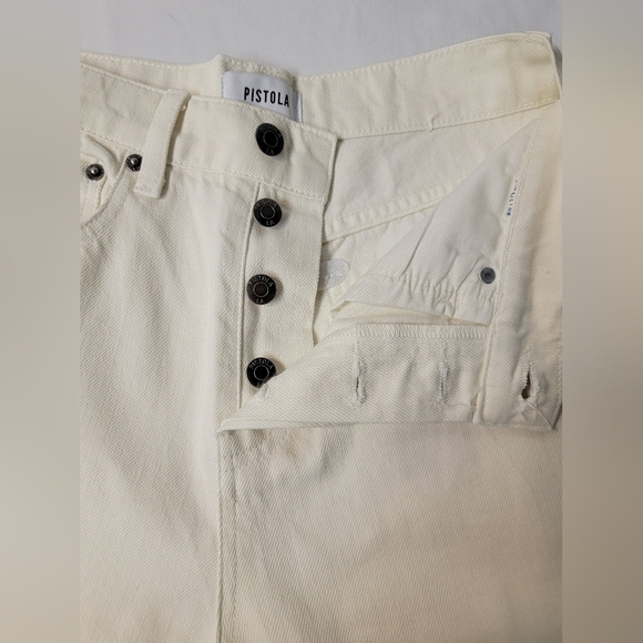 PISTOLA size 26 waist 4 button fly, light whiskering on pockets and crop hem - Picture 7 of 9